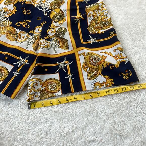Vintage 80s Joyce gold and navy seashell novelty print silky shorts, size 8 - Picture 4 of 11